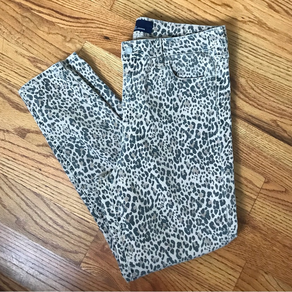 GAP Leopard Jeans